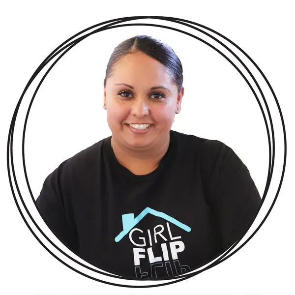 Lorena, Girl Flip Construction crew