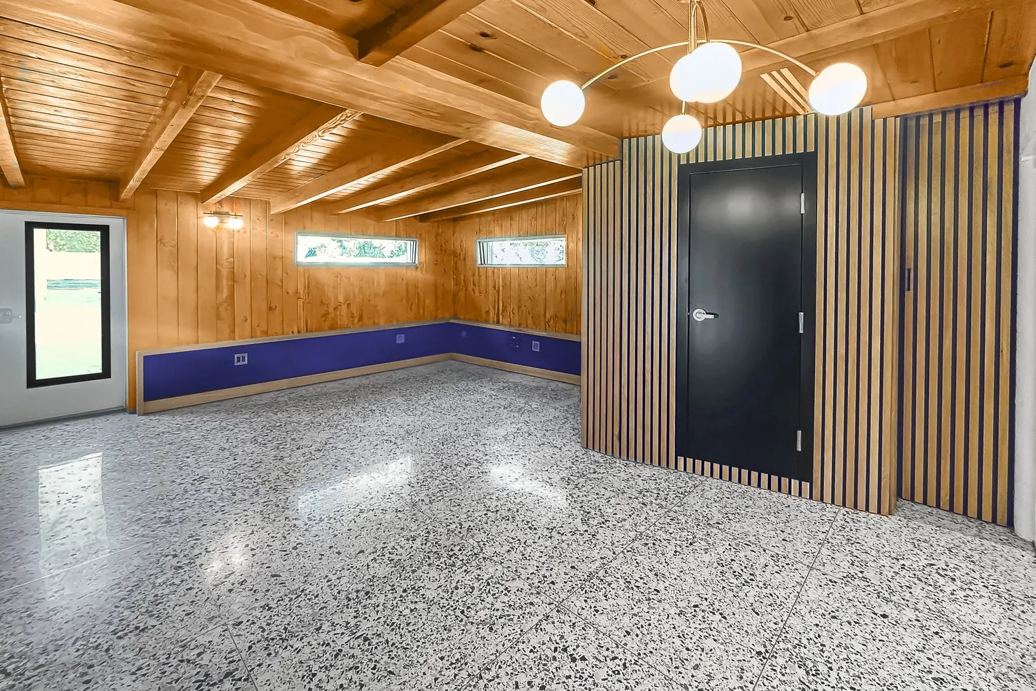 Woodland Hills Recording Studio