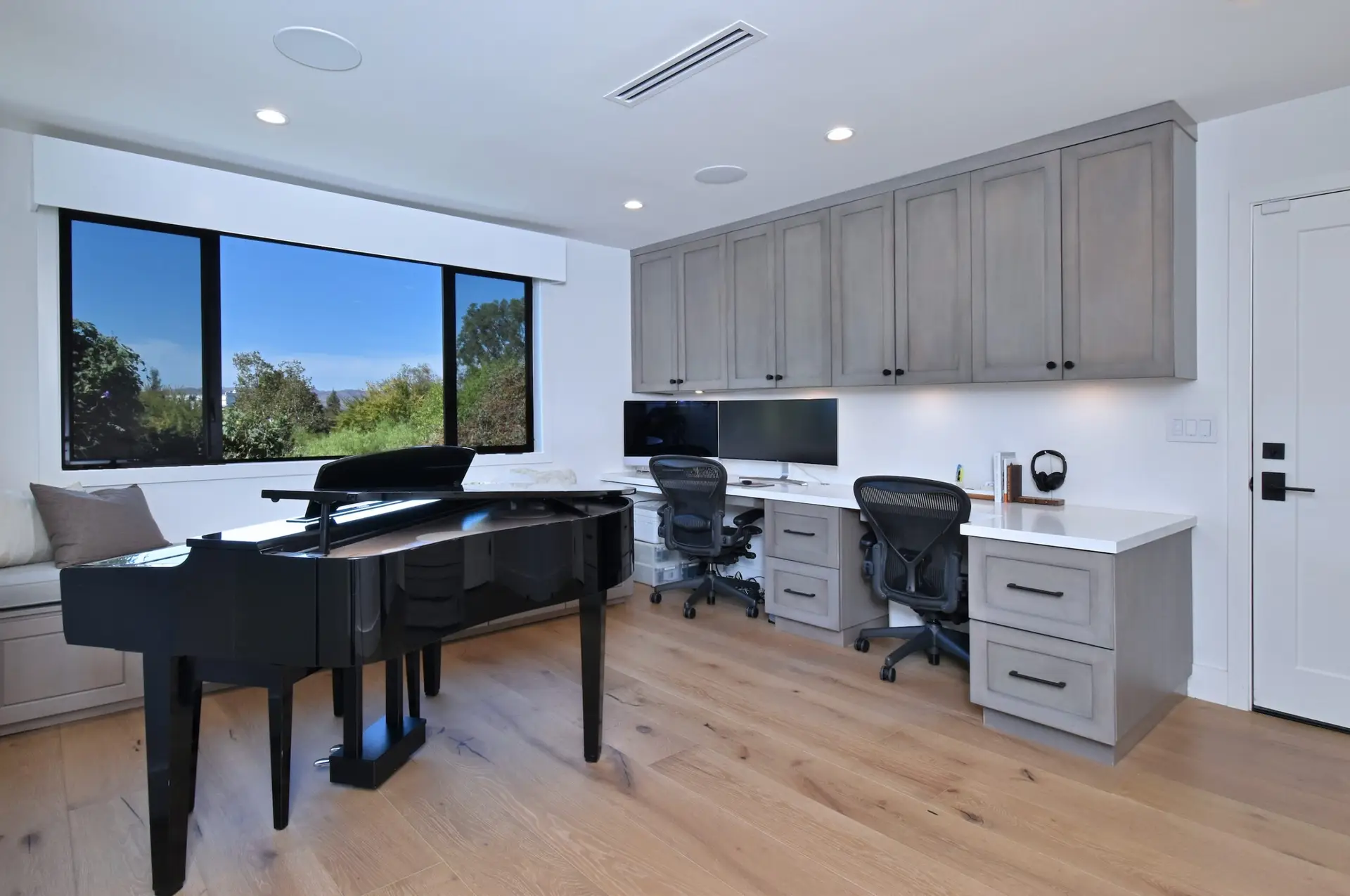 Complete Remodeling 6 Woodland Hills